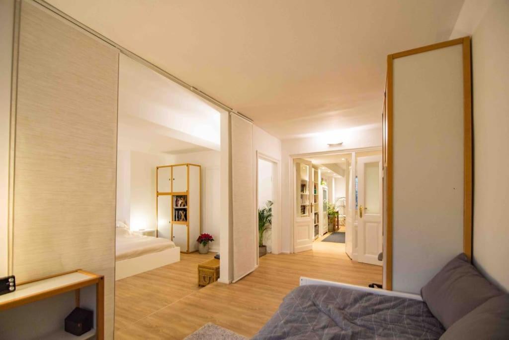 Ground Floor In Villa In Charlottenburg Garden View Berlin Exteriör bild